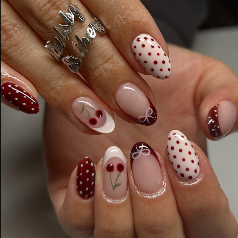 Nail Art Red Cherry - 24PCS Fanshion Red French Press on