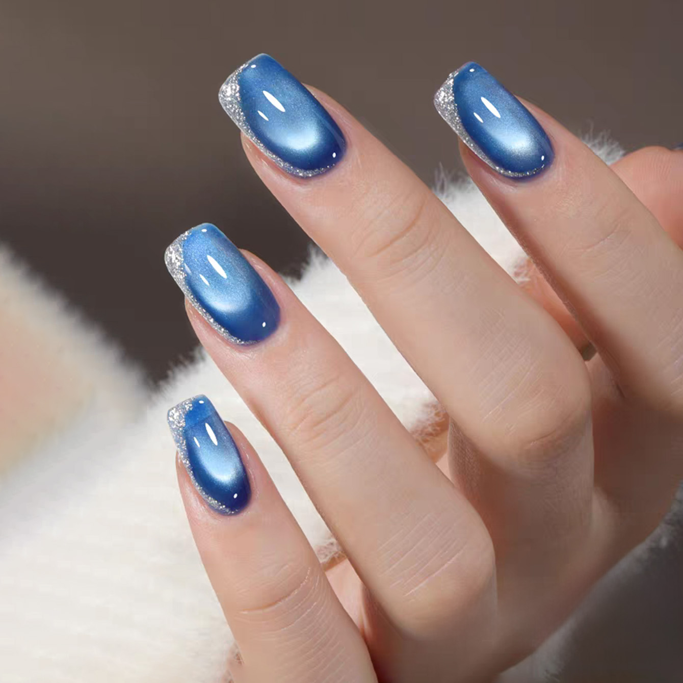 1pcs SHAKA Sapphire Glass Bead - đánh giá và giá Nail Art Ice Blue