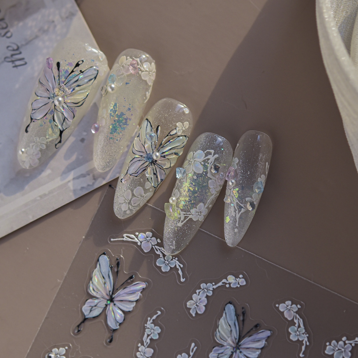 Blue Butterfly Ice Laser Blue  - đánh giá và giá Nail Art Ice Blue