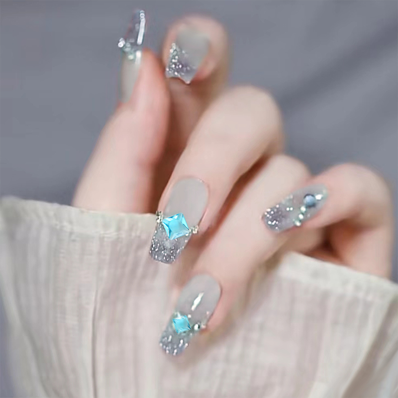 30PCS Brief Ice Transparent Se - đánh giá và giá Nail Art Ice Blue